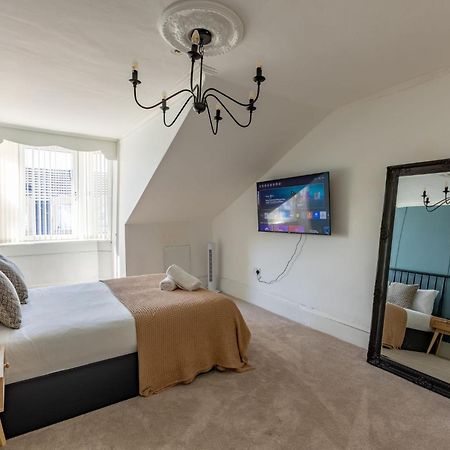 Spacious 3 Bedroom Home In Glasgow - Free Parking Esterno foto